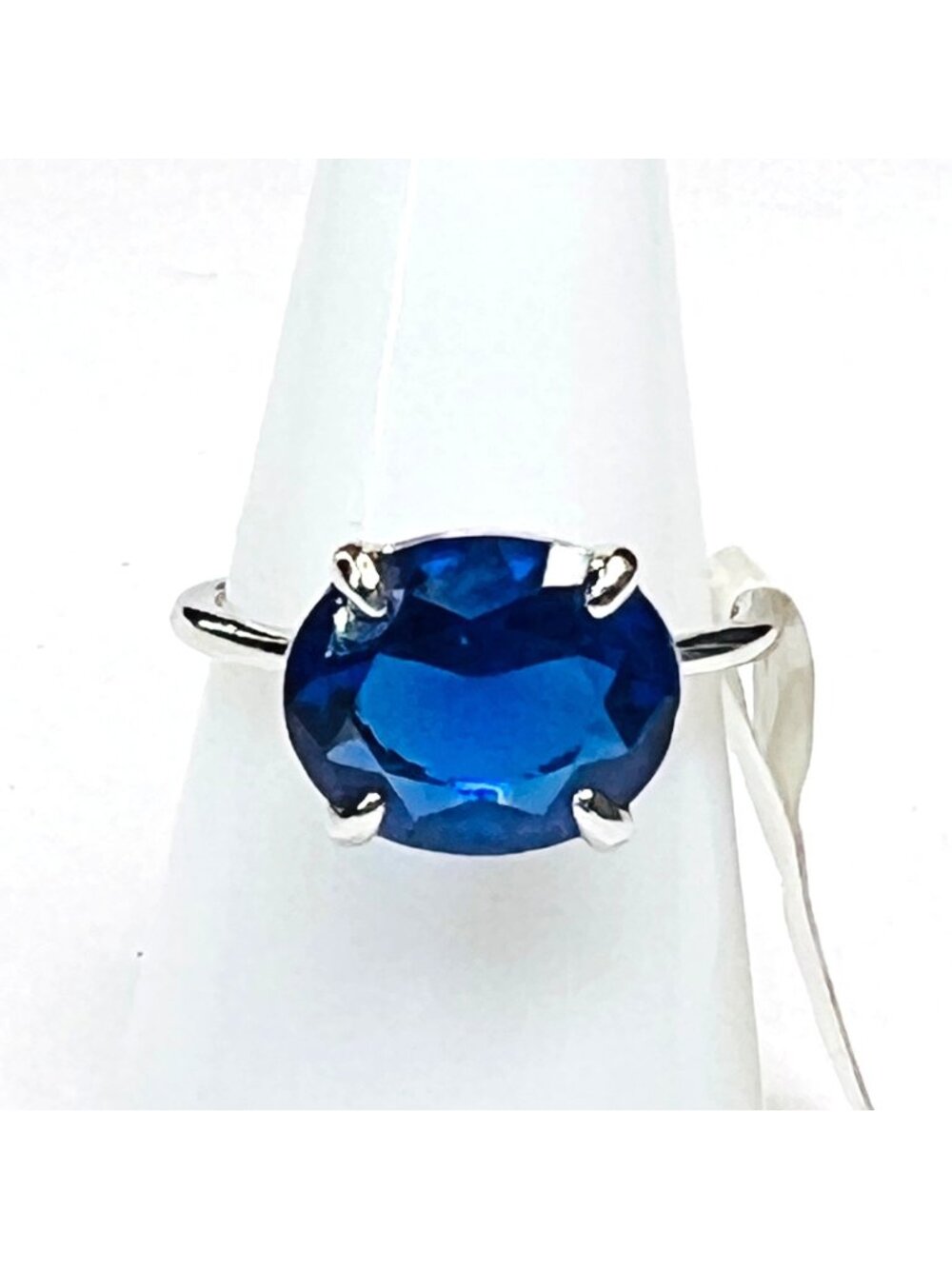 Ring Bomb Party Ring,  size 7, Blue stone silver color band